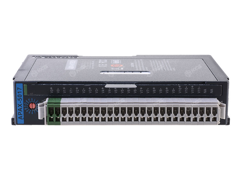 ADVANTECH<br/>APAX-5017