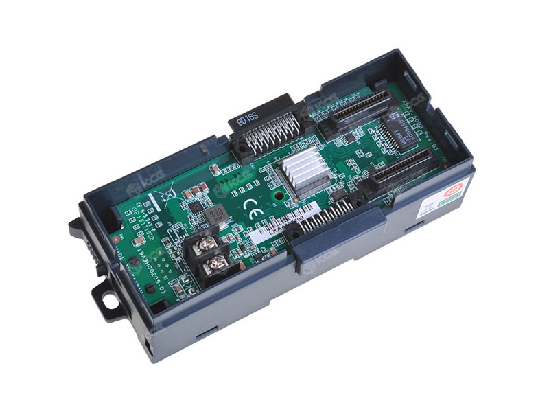 ADVANTECH<br/>APAX-5002