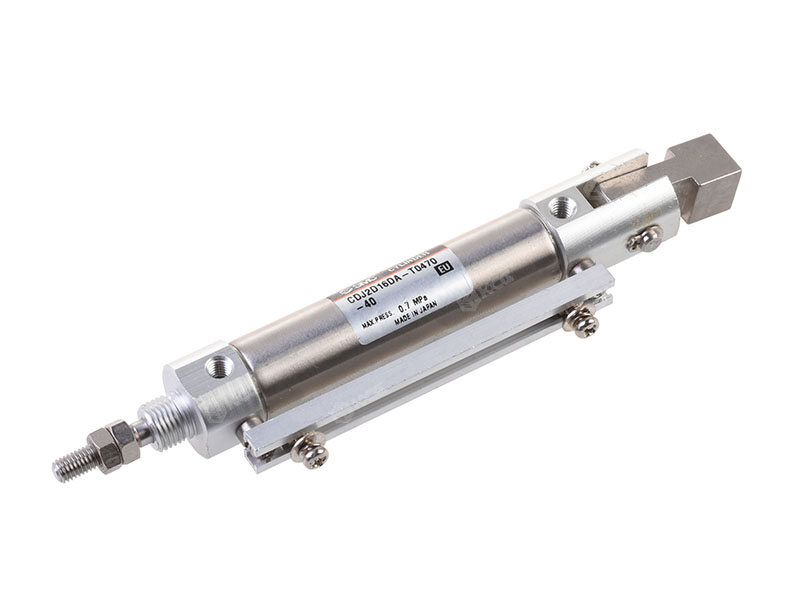 SMC<br/>CDJ2D16DA-T0470-40