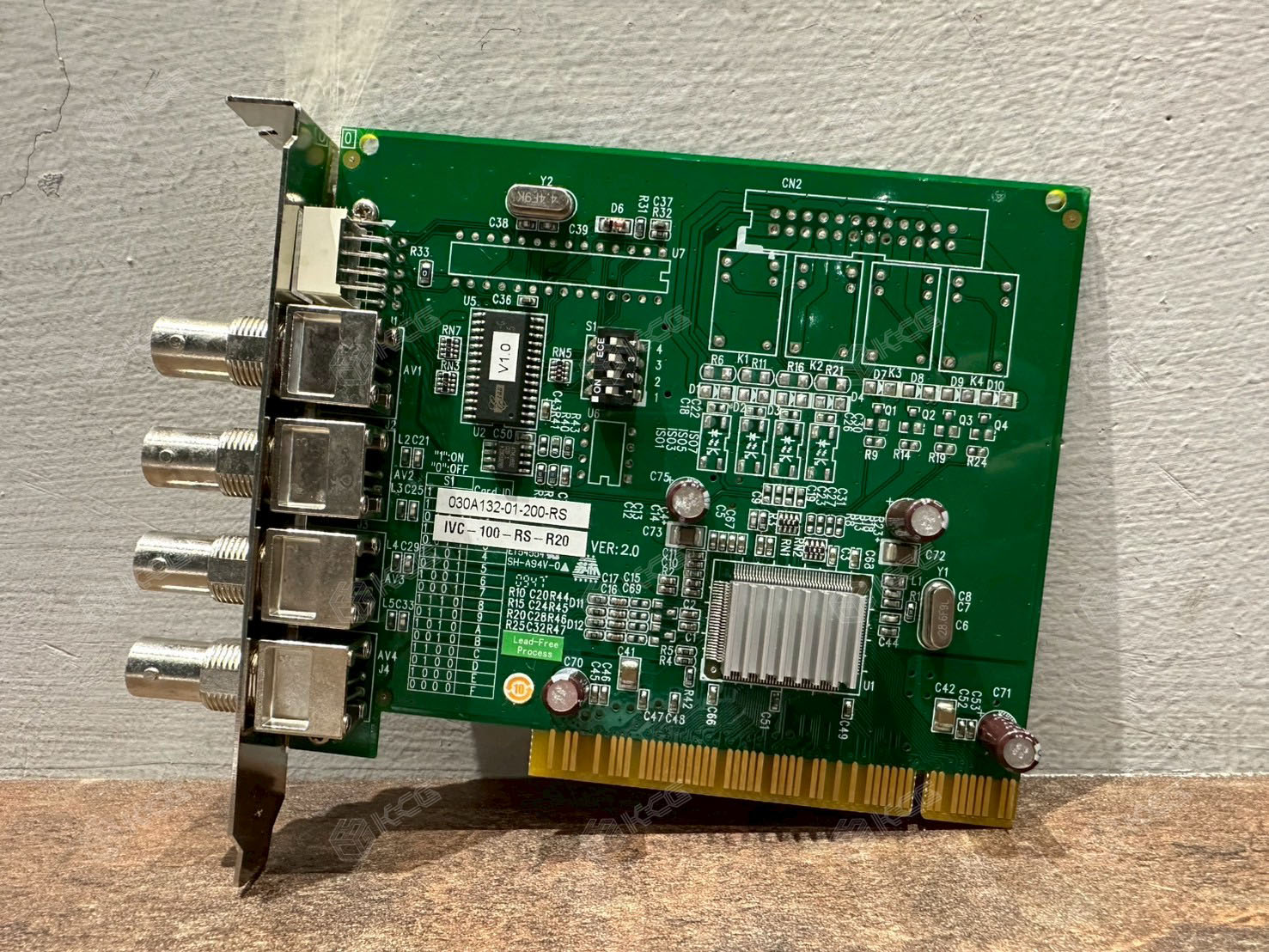 IEI<br/>IVC-100-RS-R20<br/>030A132-01-200-RS