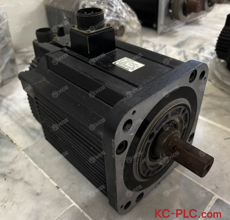 YASKAWA<br/>SGMGH-44A2A-YR15