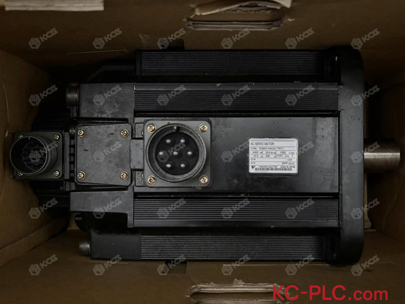 YASKAWA<br/>SGMG-44A2A-TW11