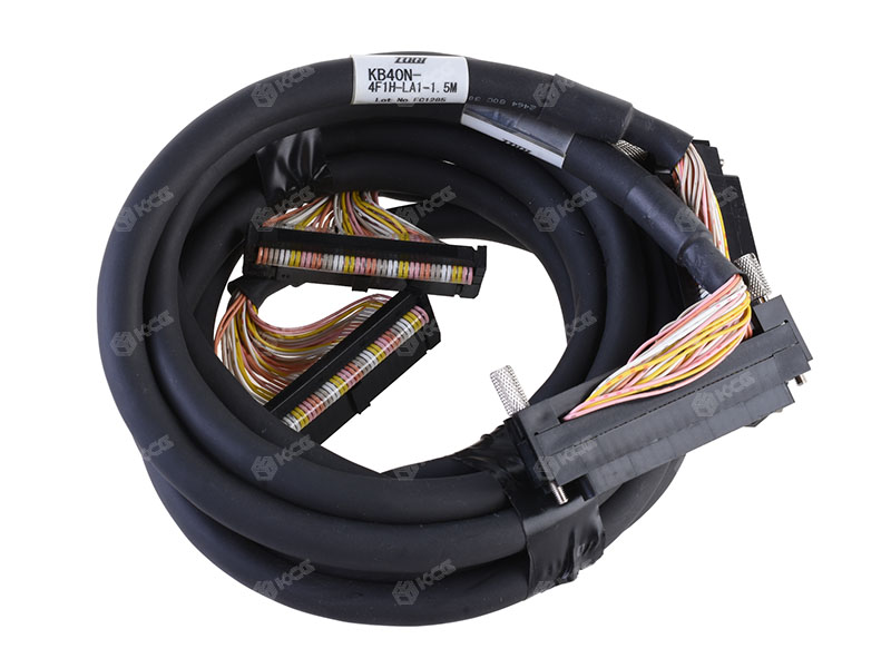 TOGI<br/>KB40N-4F1H-LA1-1.5M
