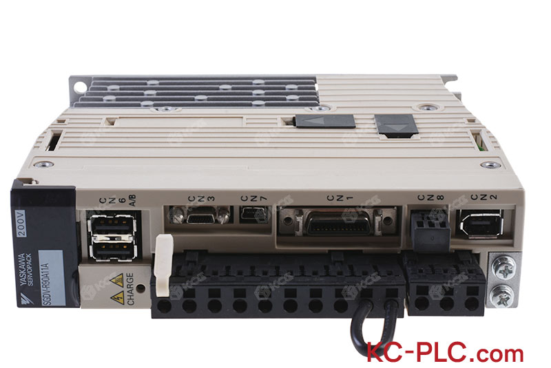 YASKAWA<br/>SGDV-R90A11A